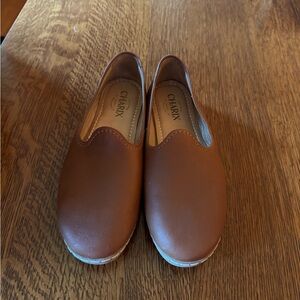 Sabah style! Charix Brown leather slip ons. 37.5 US size 7.5